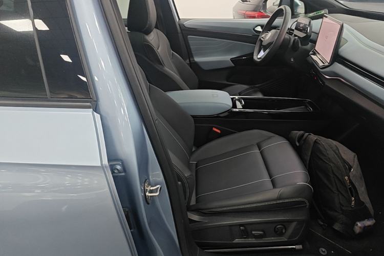 Used Volkswagen ID.4 X 2024 Pure & Smart Edition Right Front Seat
