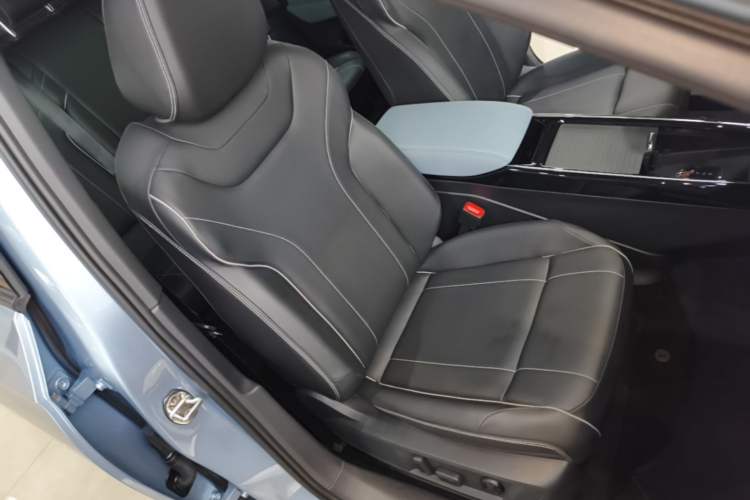 Used Volkswagen ID.4 X 2024 Pure & Smart Edition Right Front Seat