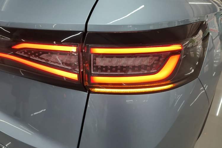 Used Volkswagen ID.4 X 2024 Pure & Smart Edition Right Rear Taillight