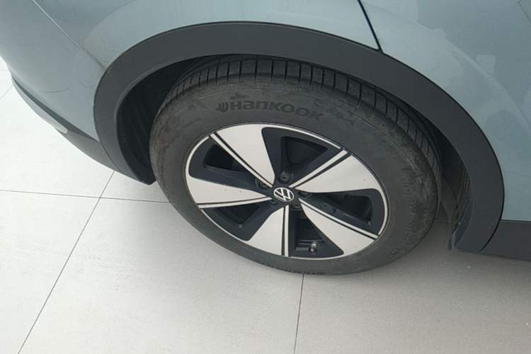 Used Volkswagen ID.4 X 2024 Pure & Smart Edition Right Rear Wheel Hub