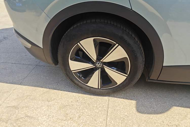 Used Volkswagen ID.4 X 2024 Pure & Smart Edition Right Rear Wheel Hub