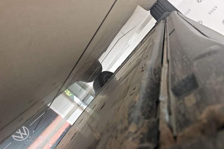 Used Volkswagen ID.4 X 2024 Pure & Smart Edition Right Side Sill
