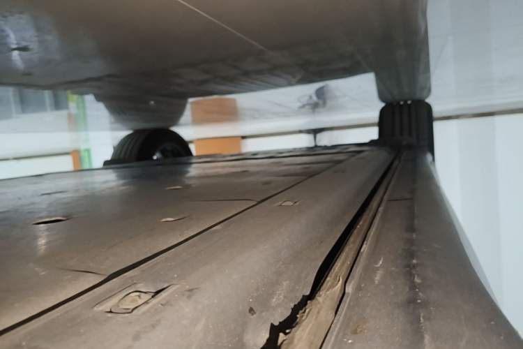 Used Volkswagen ID.4 X 2024 Pure & Smart Edition Right Side Sill