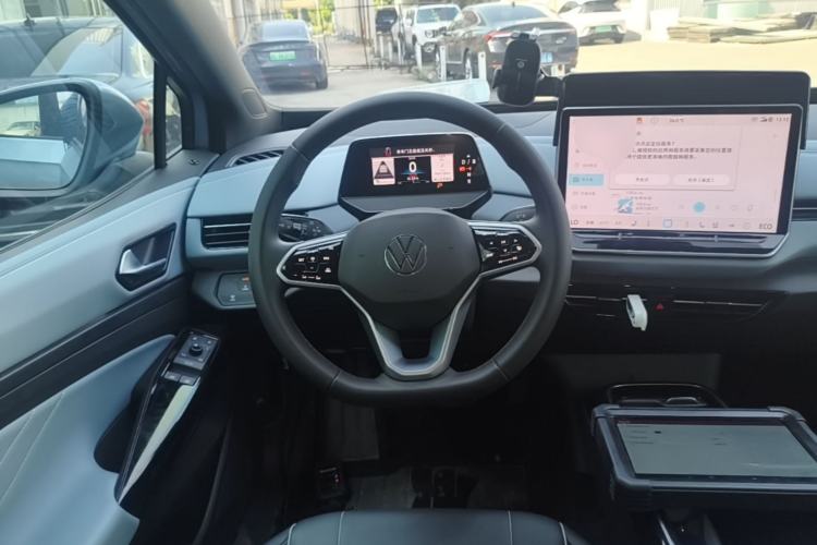 Used Volkswagen ID.4 X 2024 Pure & Smart Edition Steering Wheel