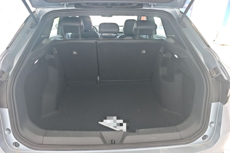 Used Volkswagen ID.4 X 2024 Pure & Smart Edition Trunk