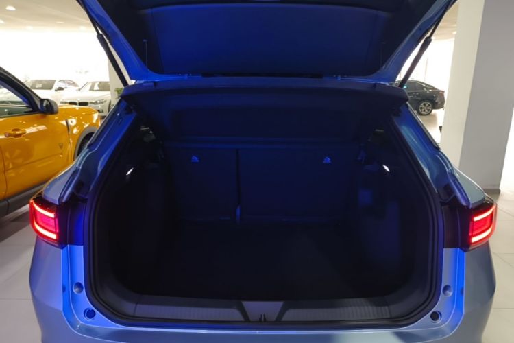 Used Volkswagen ID.4 X 2024 Pure & Smart Edition Trunk