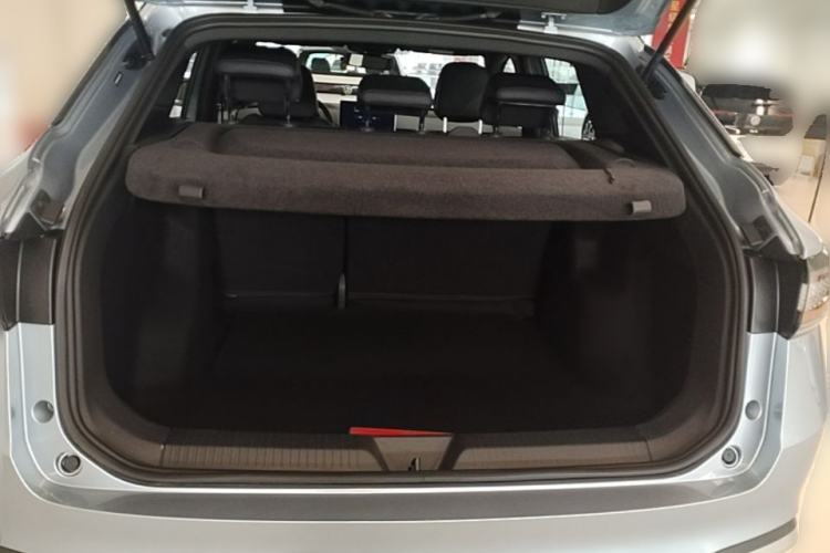 Used Volkswagen ID.4 X 2024 Pure & Smart Edition Trunk