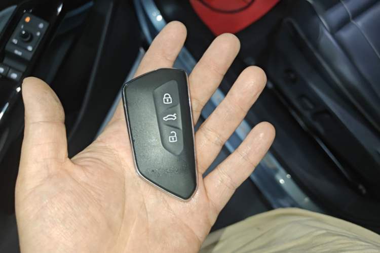 Used Volkswagen ID.4 X 2024 Pure & Smart Edition Vehicle Key