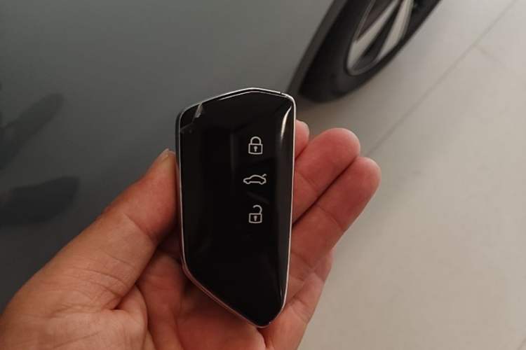 Used Volkswagen ID.4 X 2024 Pure & Smart Edition Vehicle Key