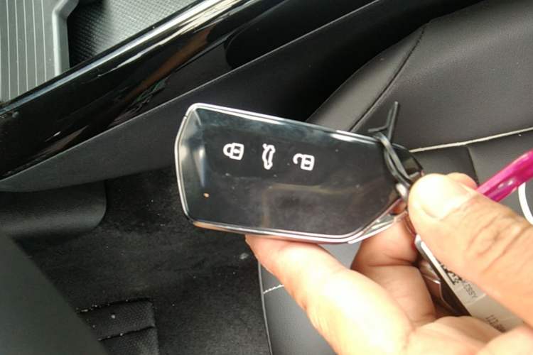 Used Volkswagen ID.4 X 2024 Pure & Smart Edition Vehicle Key