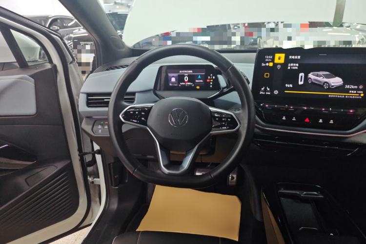 Used Volkswagen ID.4 X 2024 Pure & Smart Edition Steering Wheel