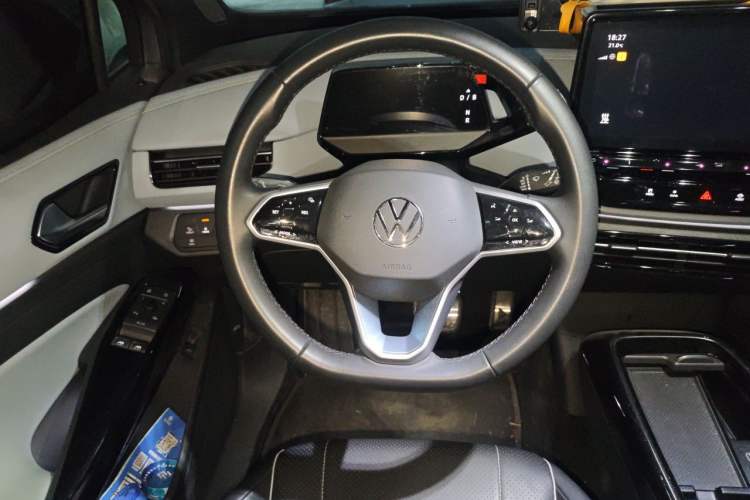 Used Volkswagen ID.4 X 2024 Pure & Smart Edition Steering Wheel
