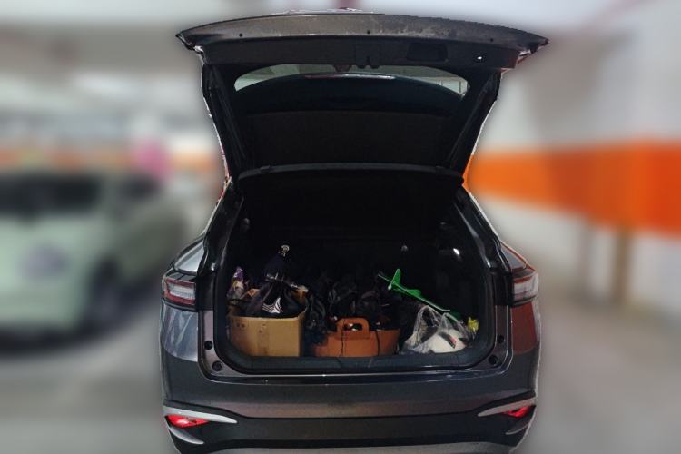 Used Volkswagen ID.4 X 2024 Pure & Smart Edition Trunk