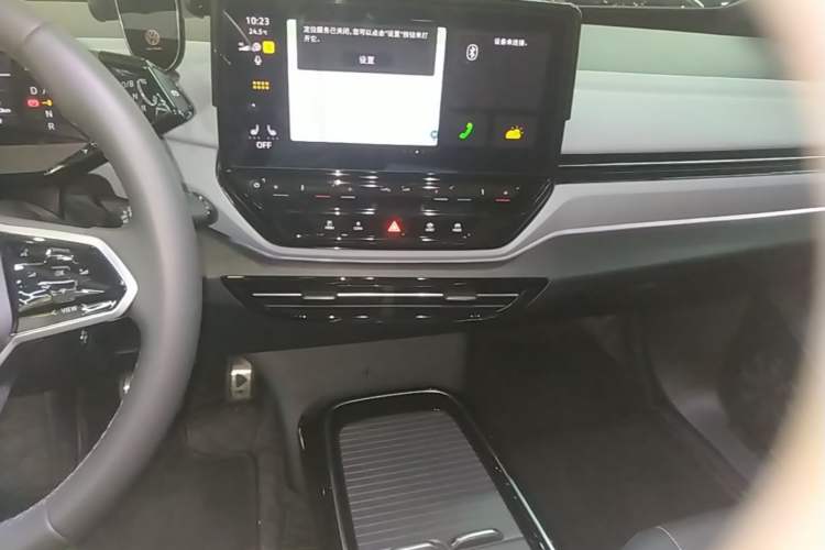 Used Volkswagen ID.4 X 2024 Pure & Smart Edition Audio And AC Panel