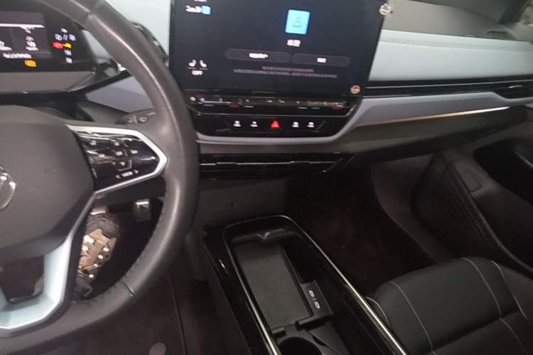 Used Volkswagen ID.4 X 2024 Pure & Smart Edition Audio And AC Panel