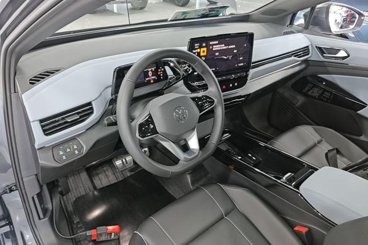 Used Volkswagen ID.4 X 2024 Pure & Smart Edition Center Console