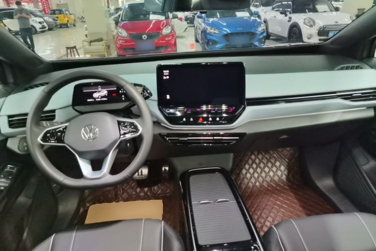 Used Volkswagen ID.4 X 2024 Pure & Smart Edition Center Console