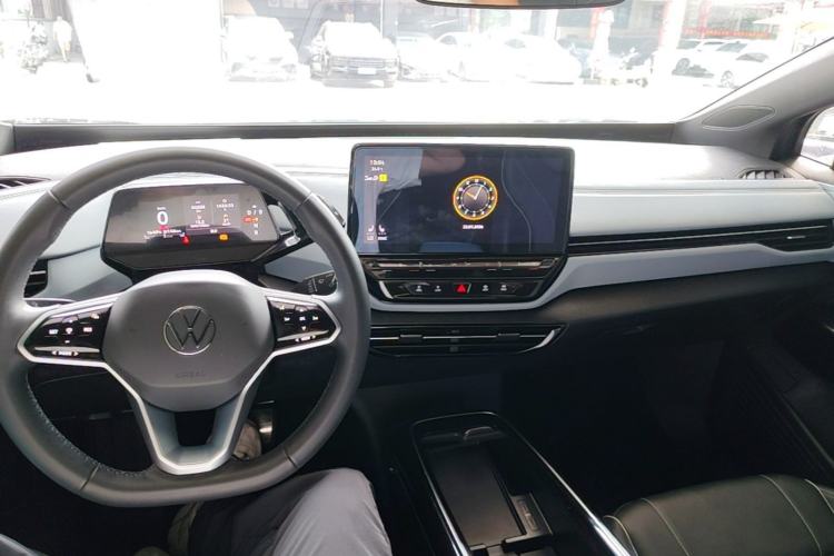 Used Volkswagen ID.4 X 2024 Pure & Smart Edition Center Console