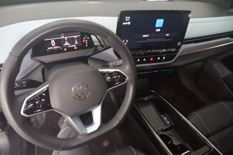 Used Volkswagen ID.4 X 2024 Pure & Smart Edition Center Console