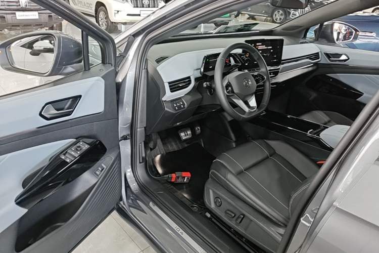 Used Volkswagen ID.4 X 2024 Pure & Smart Edition Driver Seat