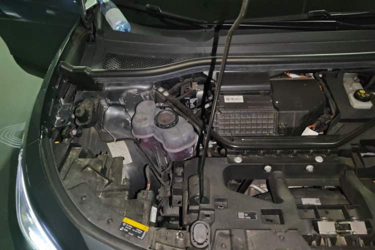 Used Volkswagen ID.4 X 2024 Pure & Smart Edition Engine Bay Right