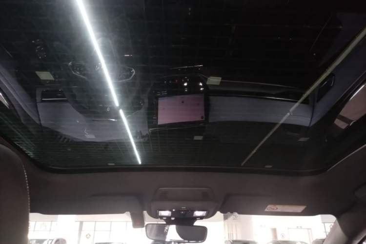 Used Volkswagen ID.4 X 2024 Pure & Smart Edition Headliner