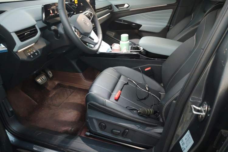 Used Volkswagen ID.4 X 2024 Pure & Smart Edition Interior 3
