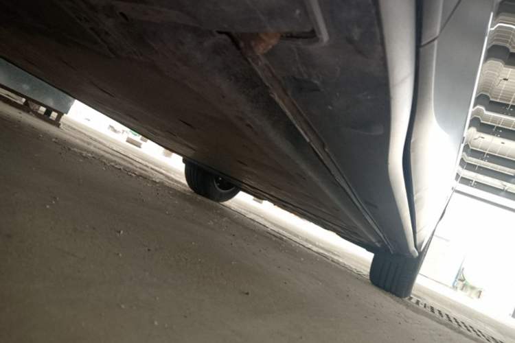 Used Volkswagen ID.4 X 2024 Pure & Smart Edition Left Side Sill