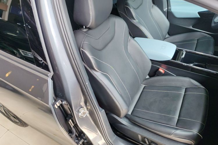 Used Volkswagen ID.4 X 2024 Pure & Smart Edition Right Front Seat