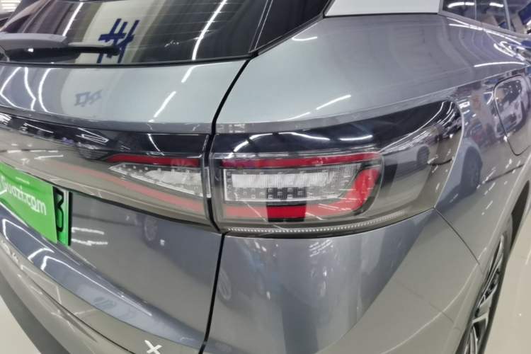 Used Volkswagen ID.4 X 2024 Pure & Smart Edition Right Rear Taillight