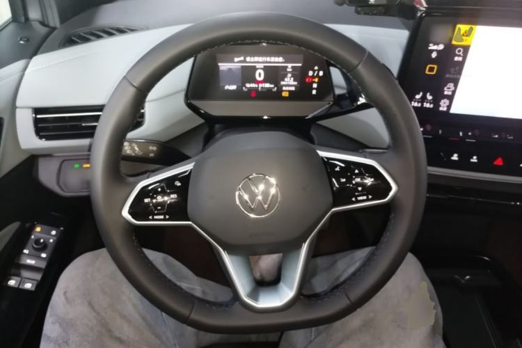 Used Volkswagen ID.4 X 2024 Pure & Smart Edition Steering Wheel