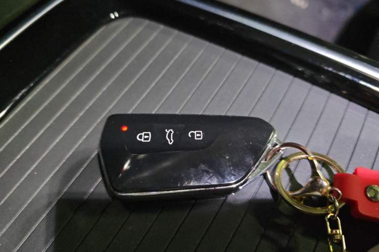 Used Volkswagen ID.4 X 2024 Pure & Smart Edition Vehicle Key