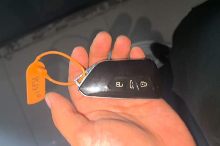 Used Volkswagen ID.4 X 2024 Pure & Smart Edition Vehicle Key