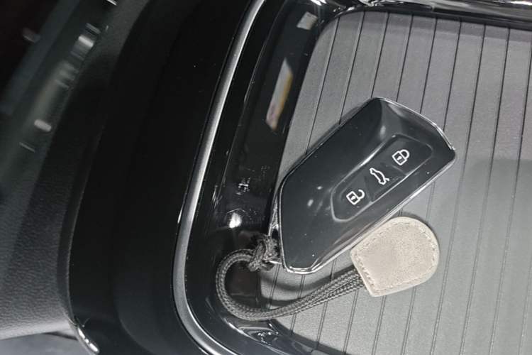 Used Volkswagen ID.4 X 2024 Pure & Smart Edition Vehicle Key