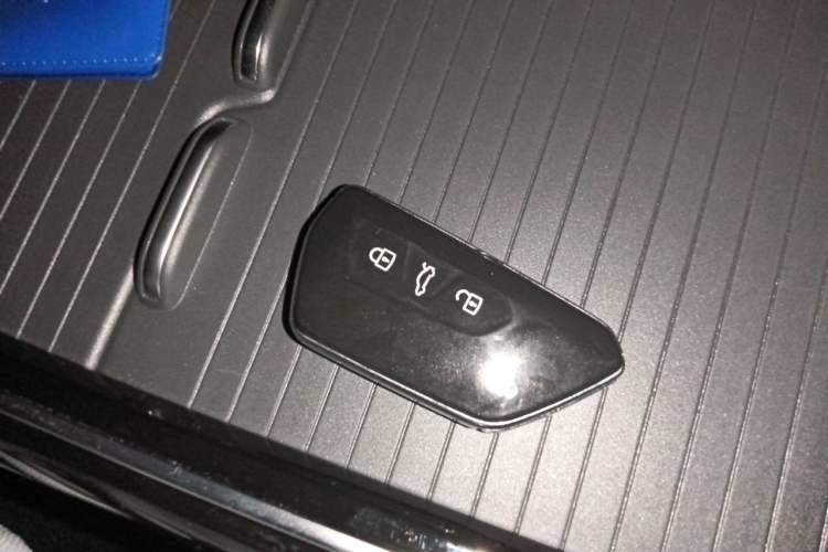 Used Volkswagen ID.4 X 2024 Pure & Smart Edition Vehicle Key
