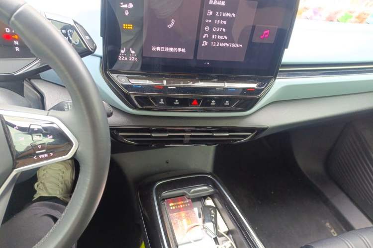 Used Volkswagen ID.4 X 2024 Pure & Smart Edition Audio And AC Panel
