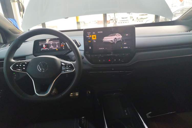 Used Volkswagen ID.4 X 2024 Pure & Smart Edition Audio And AC Panel