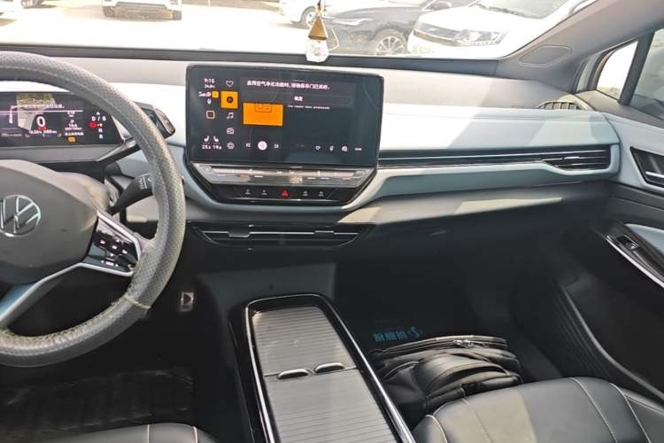 Used Volkswagen ID.4 X 2024 Pure & Smart Edition Audio And AC Panel