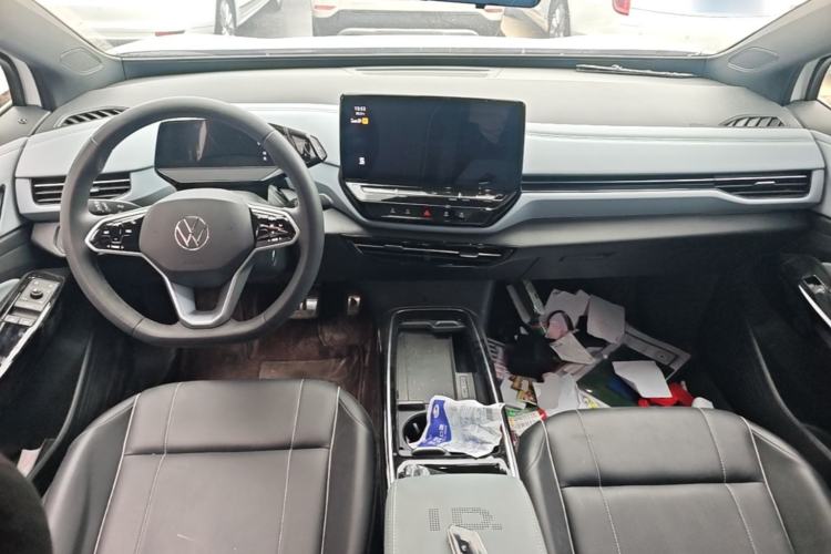 Used Volkswagen ID.4 X 2024 Pure & Smart Edition Center Console