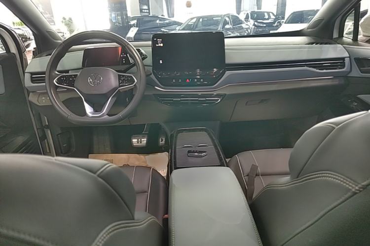 Used Volkswagen ID.4 X 2024 Pure & Smart Edition Center Console