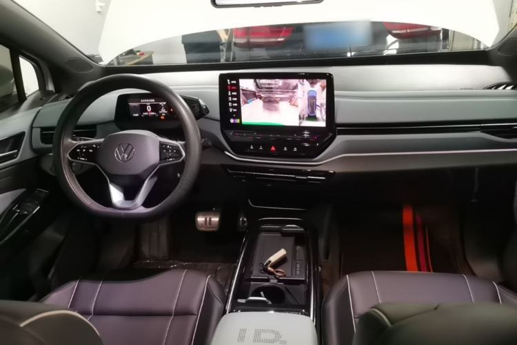 Used Volkswagen ID.4 X 2024 Pure & Smart Edition Center Console
