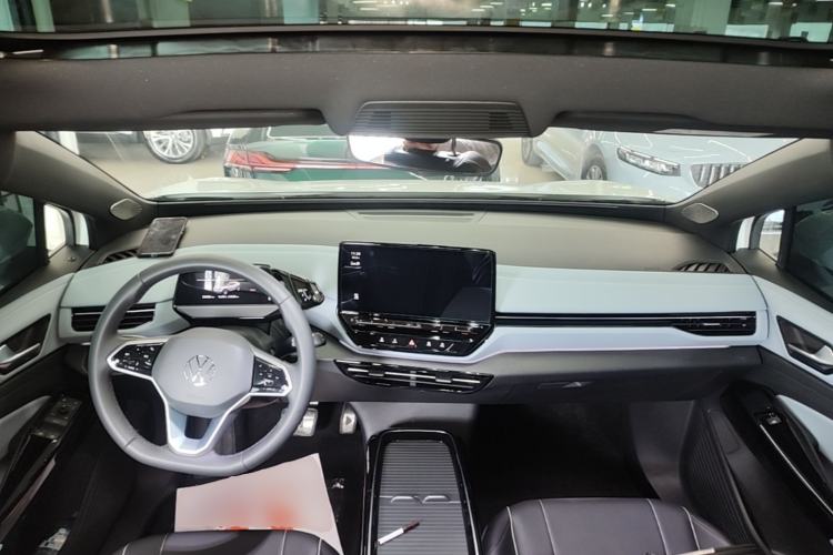 Used Volkswagen ID.4 X 2024 Pure & Smart Edition Center Console