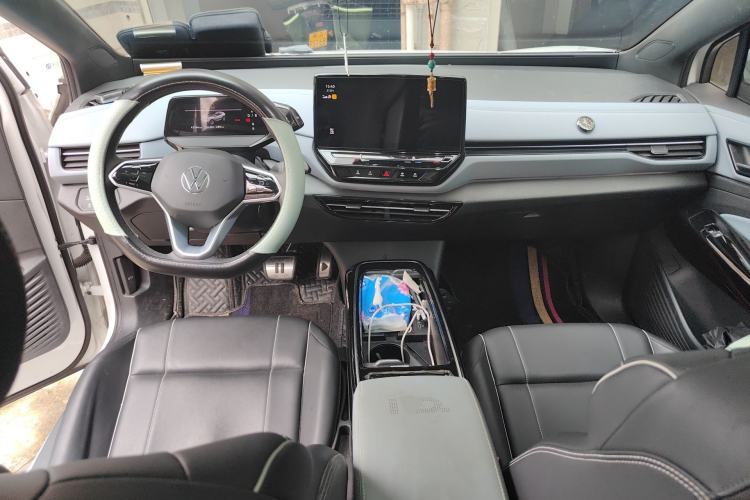 Used Volkswagen ID.4 X 2024 Pure & Smart Edition Center Console