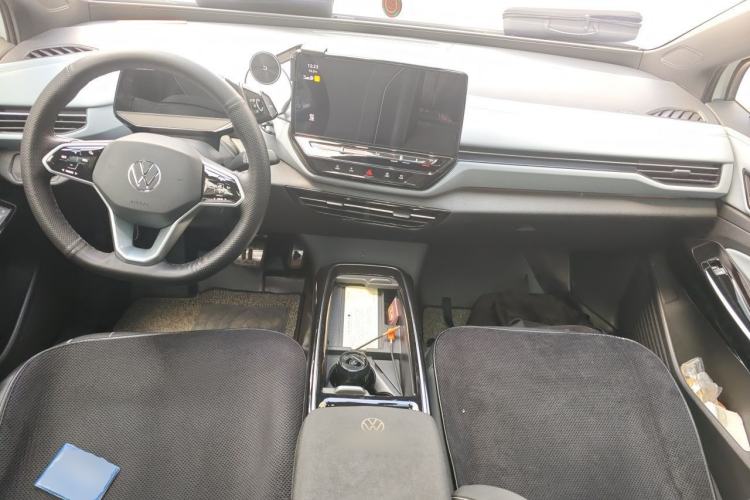 Used Volkswagen ID.4 X 2024 Pure & Smart Edition Center Console
