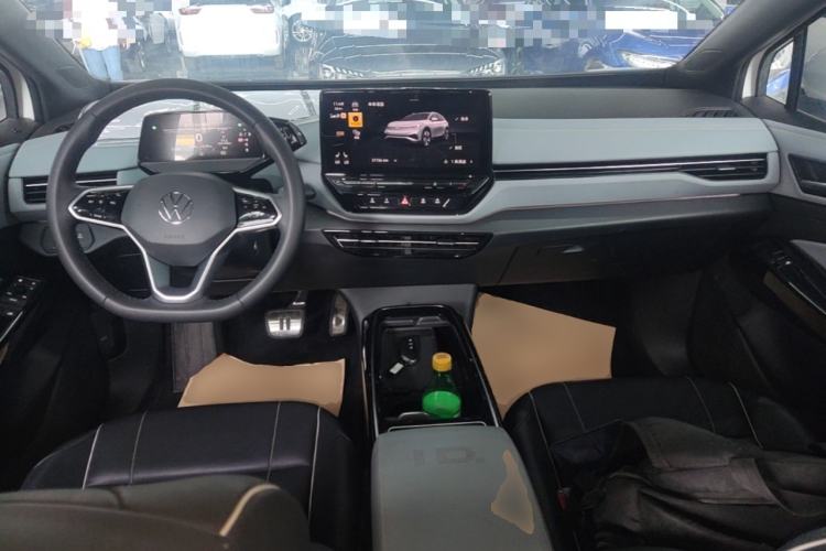Used Volkswagen ID.4 X 2024 Pure & Smart Edition Center Console