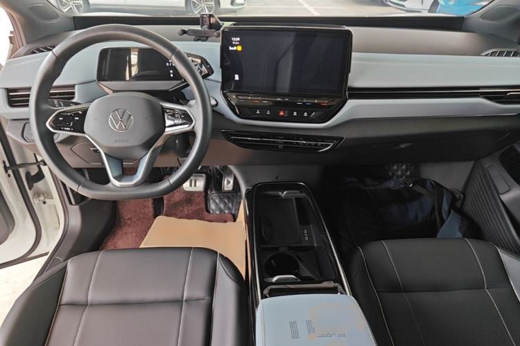 Used Volkswagen ID.4 X 2024 Pure & Smart Edition Center Console