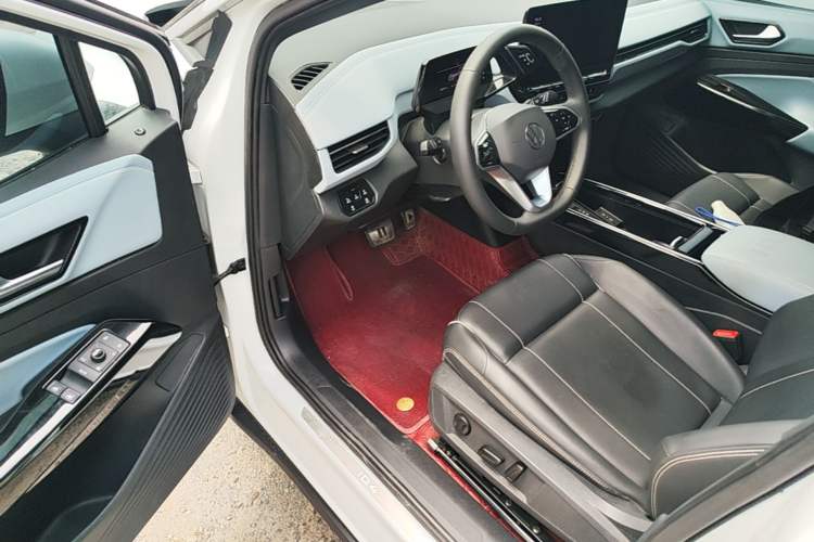 Used Volkswagen ID.4 X 2024 Pure & Smart Edition Driver Seat