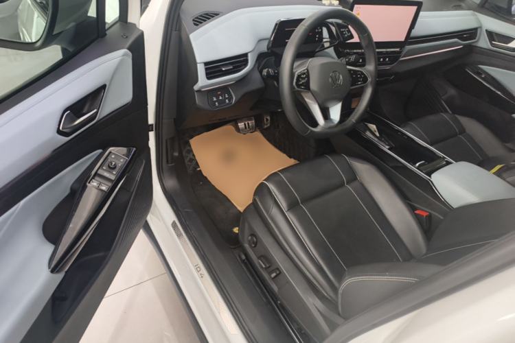 Used Volkswagen ID.4 X 2024 Pure & Smart Edition Driver Seat