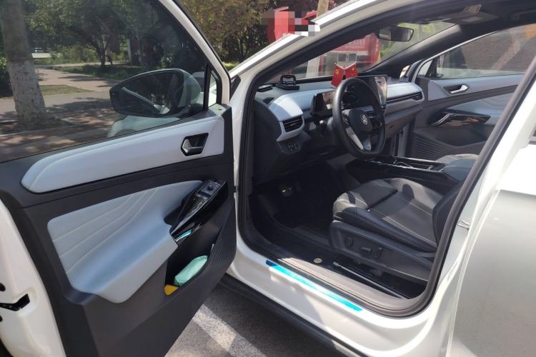 Used Volkswagen ID.4 X 2024 Pure & Smart Edition Driver Seat