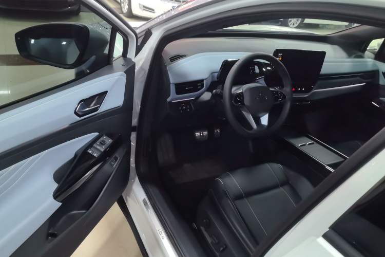 Used Volkswagen ID.4 X 2024 Pure & Smart Edition Driver Seat